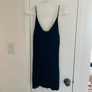 Aritzia Wilfred free mini v-neck dress